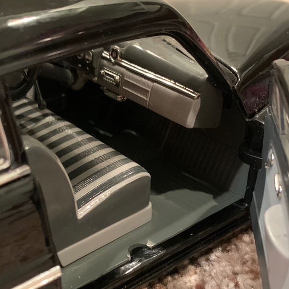 James Dean Model 1949 Mercury Coup - Picture 2 of 12